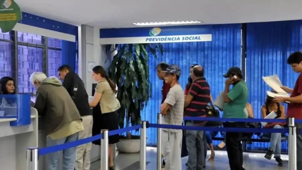 É mais difícil aposentar em 2026? Novas regras do INSS entram em vigor nesta quinta (1°)