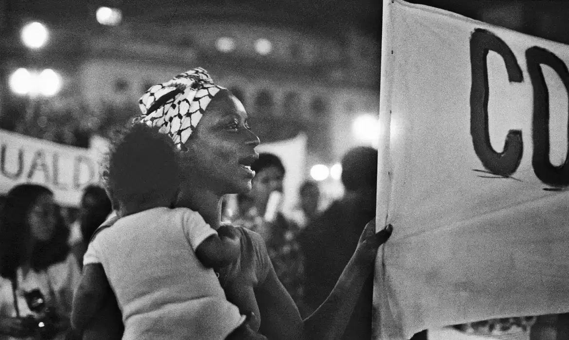 Exposição no Rio revela objetos que retratam escravidão e resistência