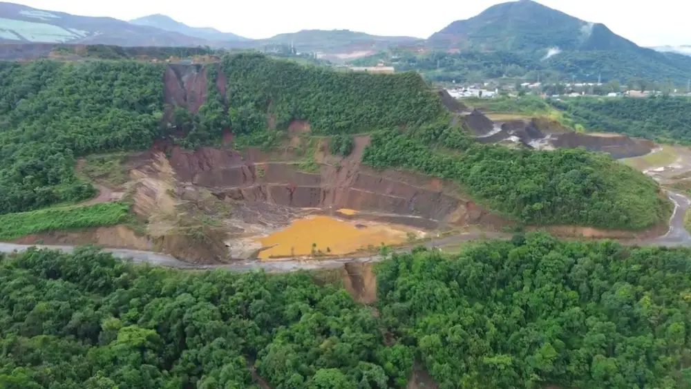 Incidentes em minas da Vale após extravasamentos acendem alerta em Ouro Preto e Congonhas; alvarás são suspensos e operação é paralisada