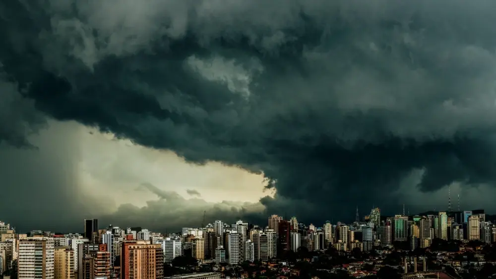 Novo ciclone pode provocar temporais em MG, SP e em outros sete estados; veja rota