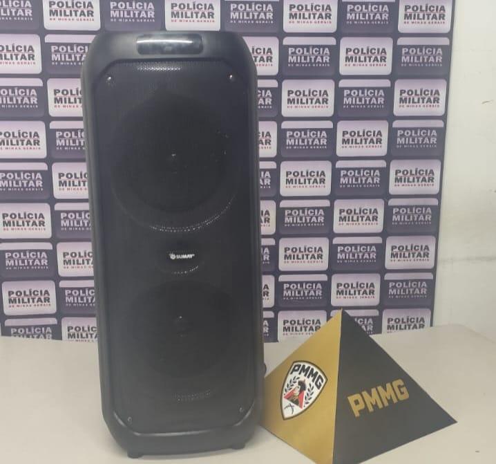 MADRUGADA DO BARULHO TERMINA COM SOM APREENDIDO PELA PM EM ITABIRA