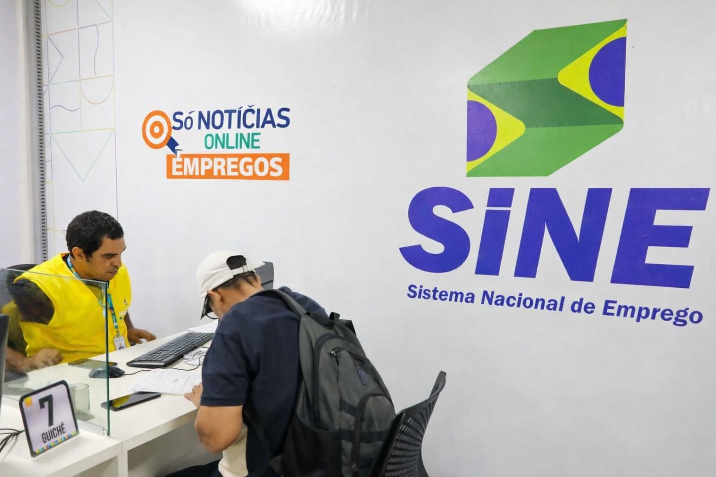 Sine Itabira atualiza vagas nesta segunda (30) com salários de até R$ 4 mil