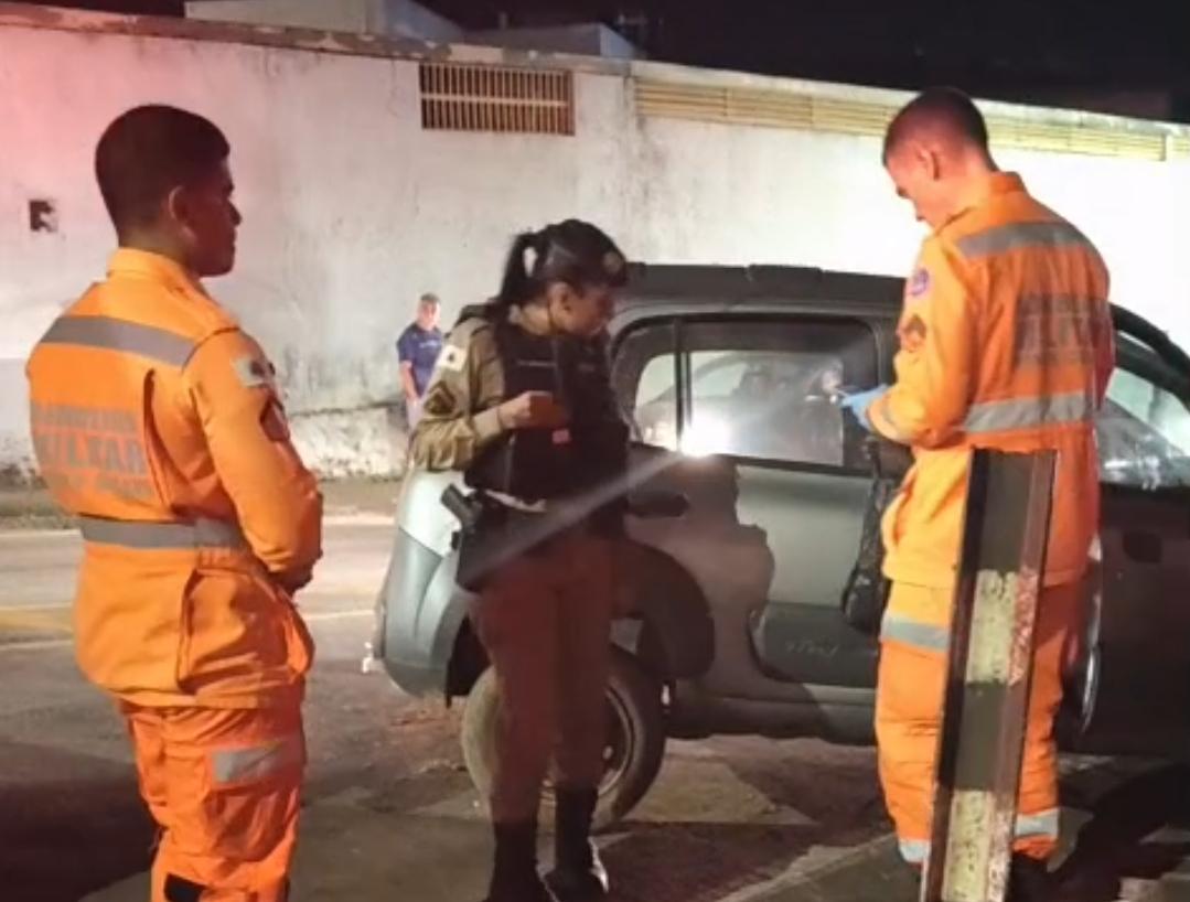 Vídeo: Acidente no bairro Hamilton: Menor inabilitado perde o controle e bate contra proteção de trilhos
