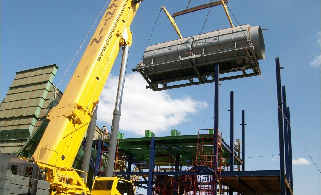 Grupo Santin abre vagas de emprego para Operador de Munck e Sinaleiro Rigger em Mariana