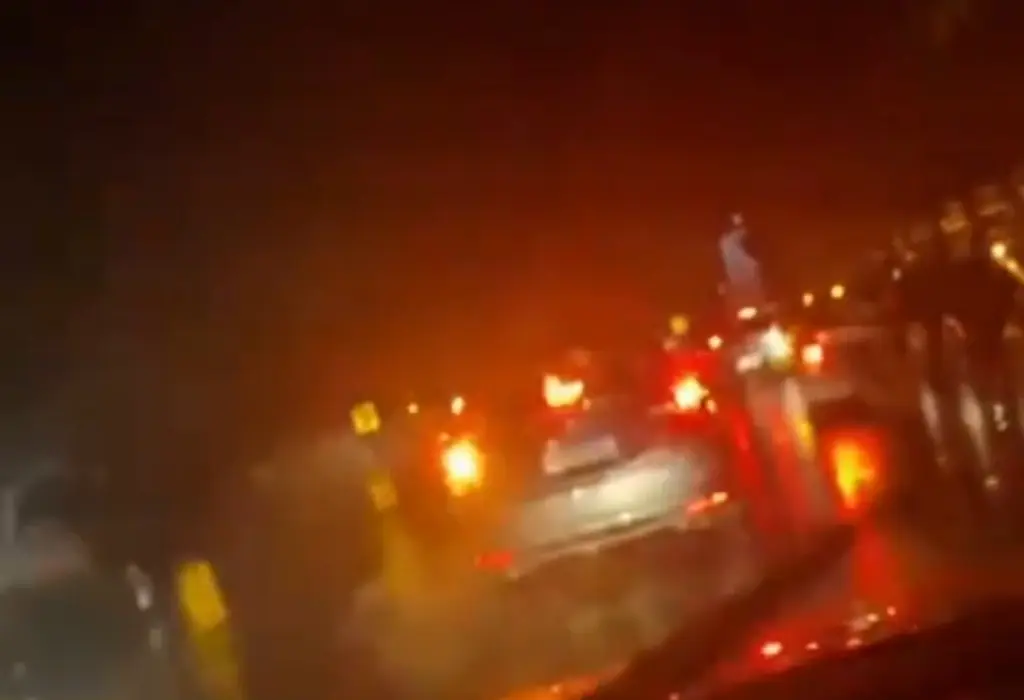 Vídeo - Carro bate em carreta na BR-381 entre São Gonçalo e João Monlevade e deixa quatro vítimas na noite desta quarta