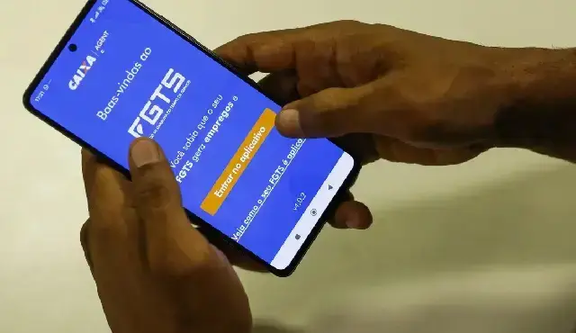 Governo libera R$ 7,7 bilhões do FGTS para demitidos sem justa causa; veja se você tem direito