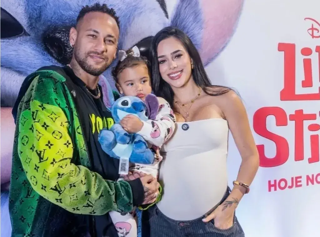 Bruna Biancardi explica vídeo viral de Mavie brava no Maracanã e revela ataques racistas às filhas