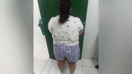 Mulher de 37 anos fingia ser criança de 12, usava chupeta e enganou família por 14 meses em SC
