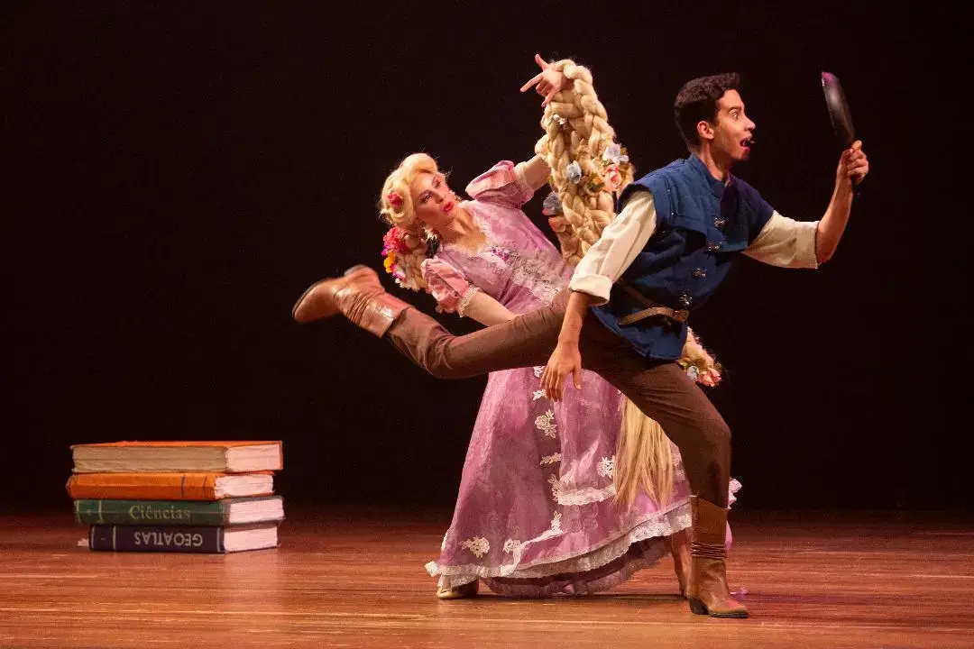 Musical Rapunzel chega gratuitamente à Praça da Paz em João Monlevade nesta terça-feira, dia 9