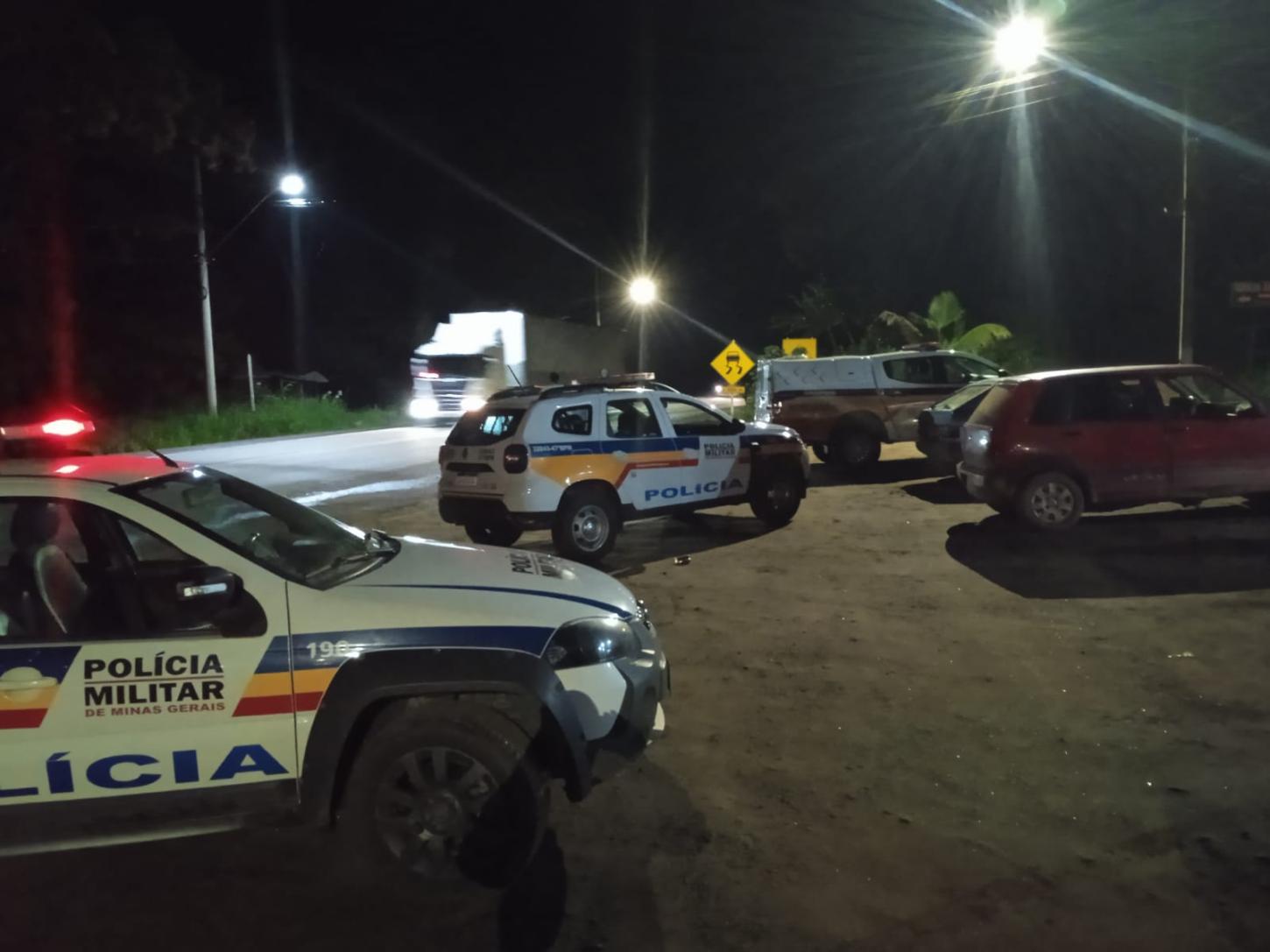 PM arromba cadeado e prende homem armado em Itabira após ameaçar a ex-companheira