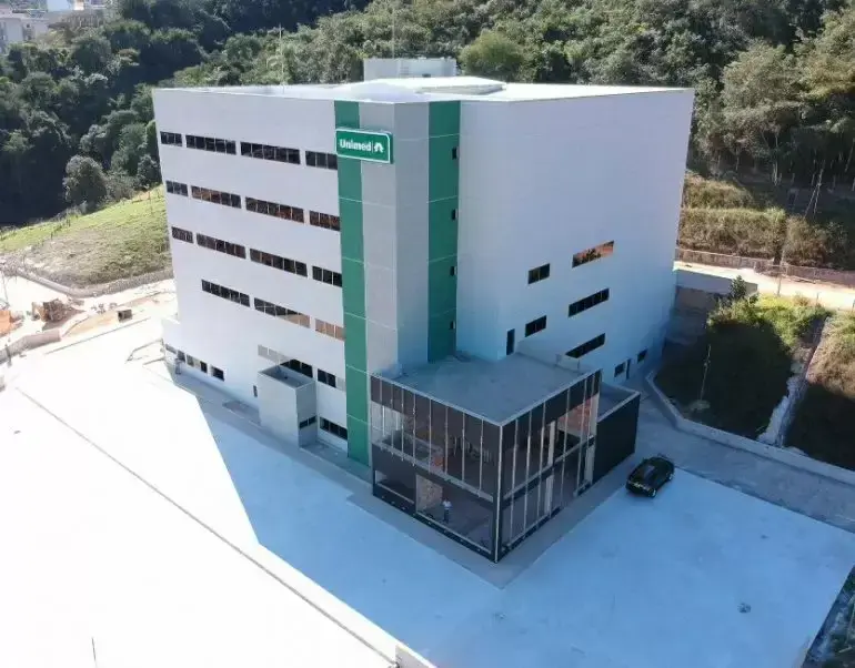 Vaga de emprego na Unimed Itabira tem plano de saúde e participação nos lucros entre os benefícios