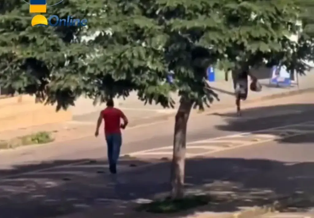 Vídeo: Homem é preso após furtar máquina de perfuração e roçadeira de empresa em Itabira