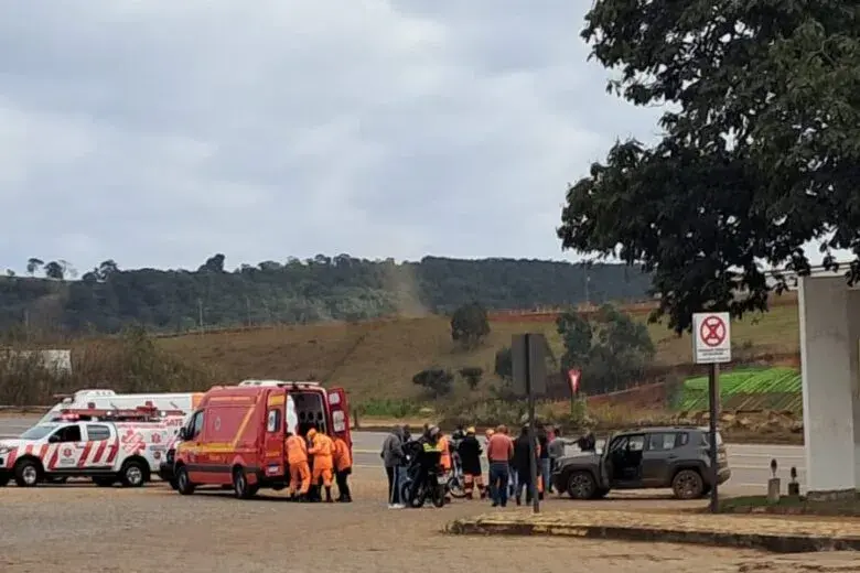 Colisão entre moto e SUV deixa motociclista ferido na BR-381 em João Monlevade