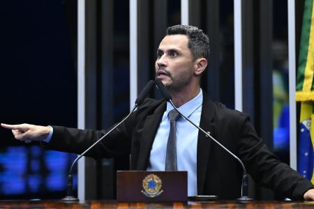 Cleitinho confirma candidatura ao governo de MG horas depois do Republicanos negar apoio