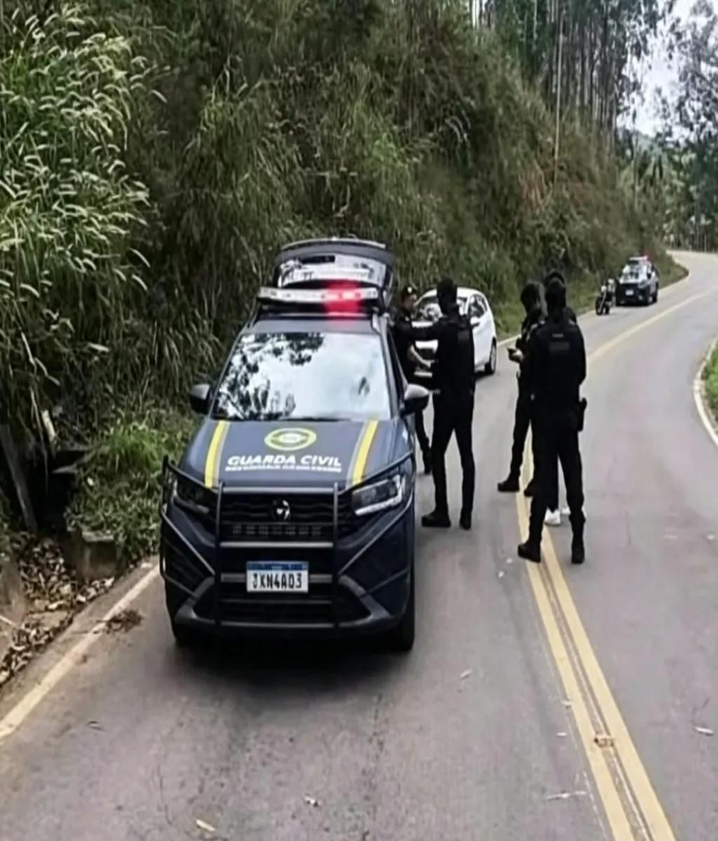 Motociclista sem CNH é preso em São Gonçalo do Rio Abaixo e levado à Delegacia de Itabira