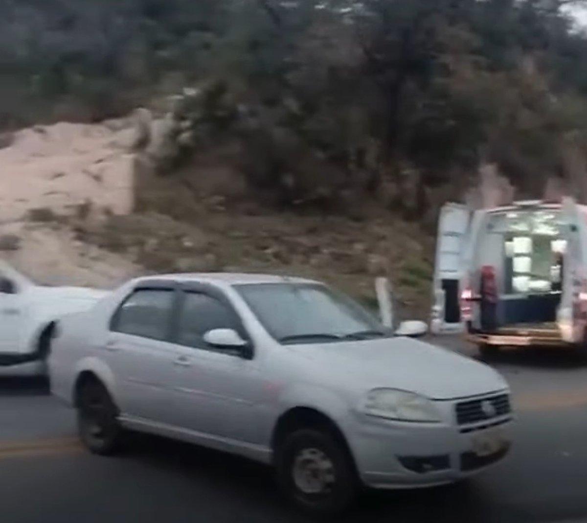 Vídeo - Colisão frontal na BR-381 deixa dois feridos graves e fecha rodovia; veja o que houve