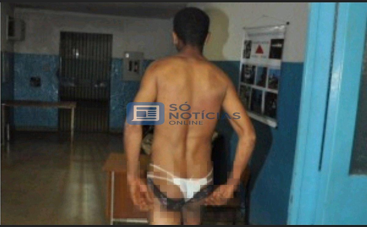 Só de calcinha, homem intriga moradores e é detido em Senhora do Carmo
