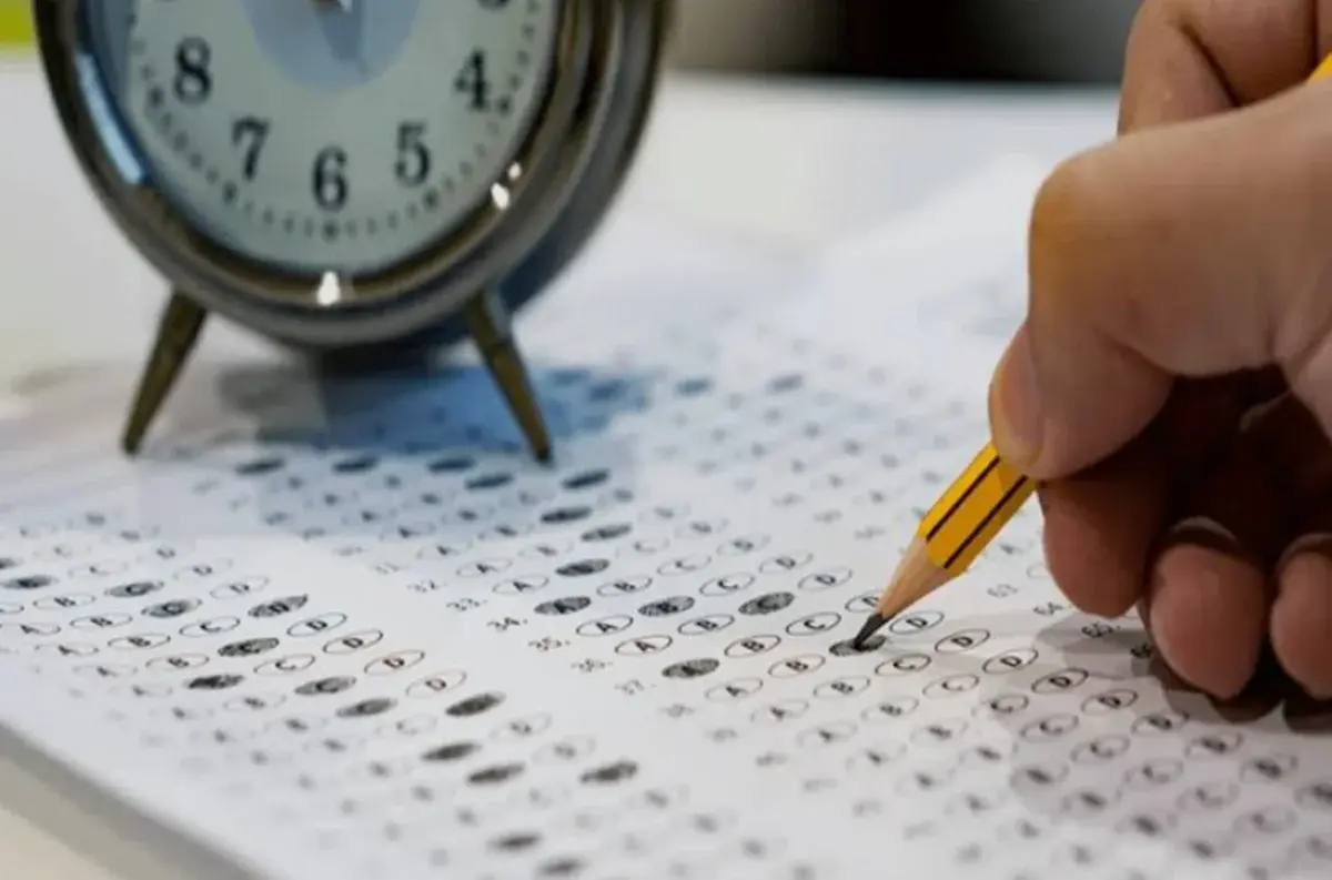 Concurso do ItabiraPrev abre 5 vagas com salários de até R$ 6,2 mil