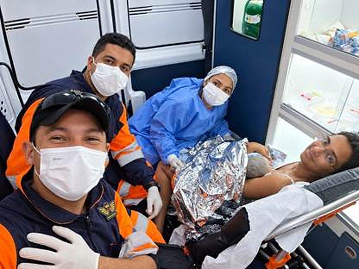 Bebê nasce em viatura de resgate durante viagem pela BR-381 em MG
