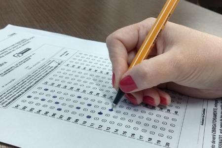Concurso da Prefeitura de Ipaba abre 240 vagas com salários de até R$ 5,2 mil