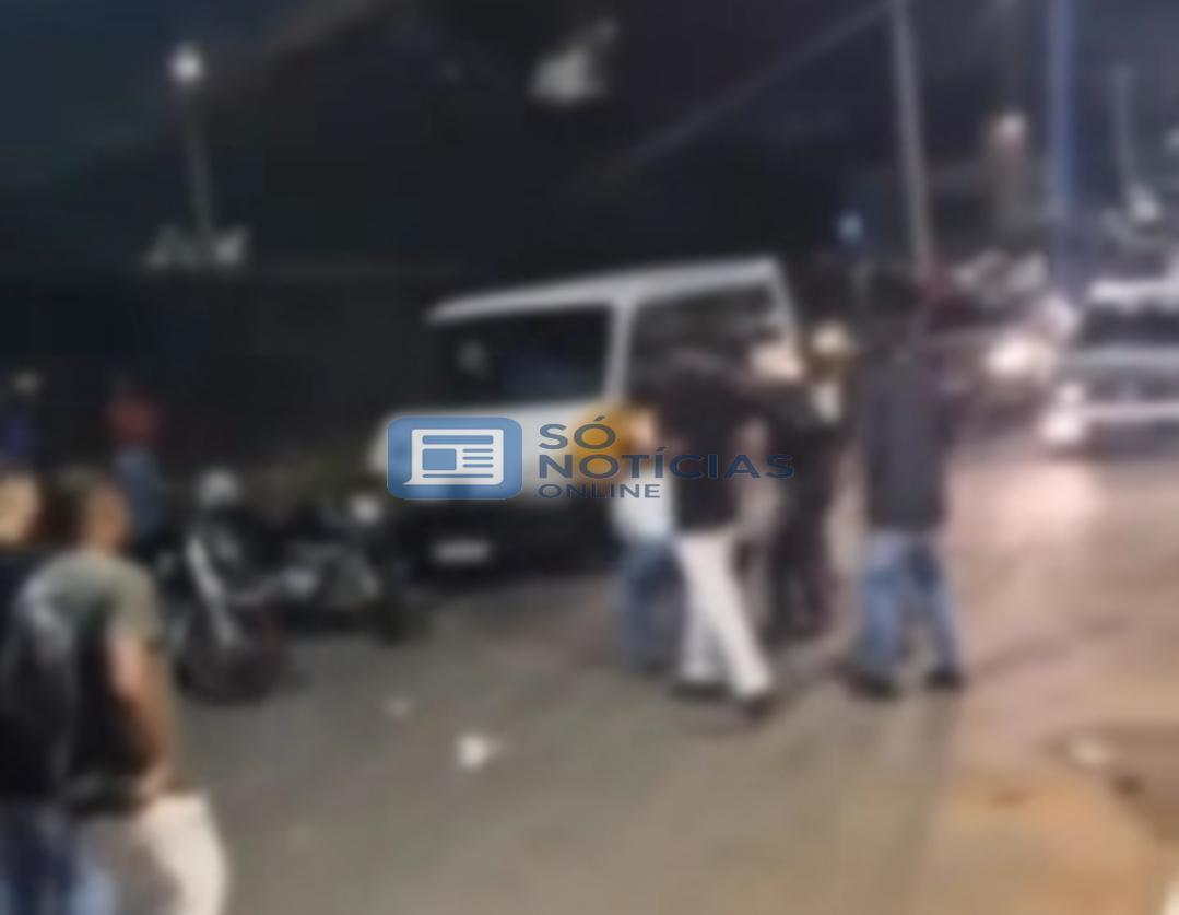 Vídeo - Homem de 31 anos morre após ser atingido no pescoço por canivete em João Monlevade
