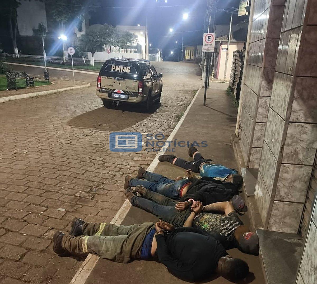 Barão de Cocais: quatro suspeitos são presos após fuga e perseguição policial no Centro 