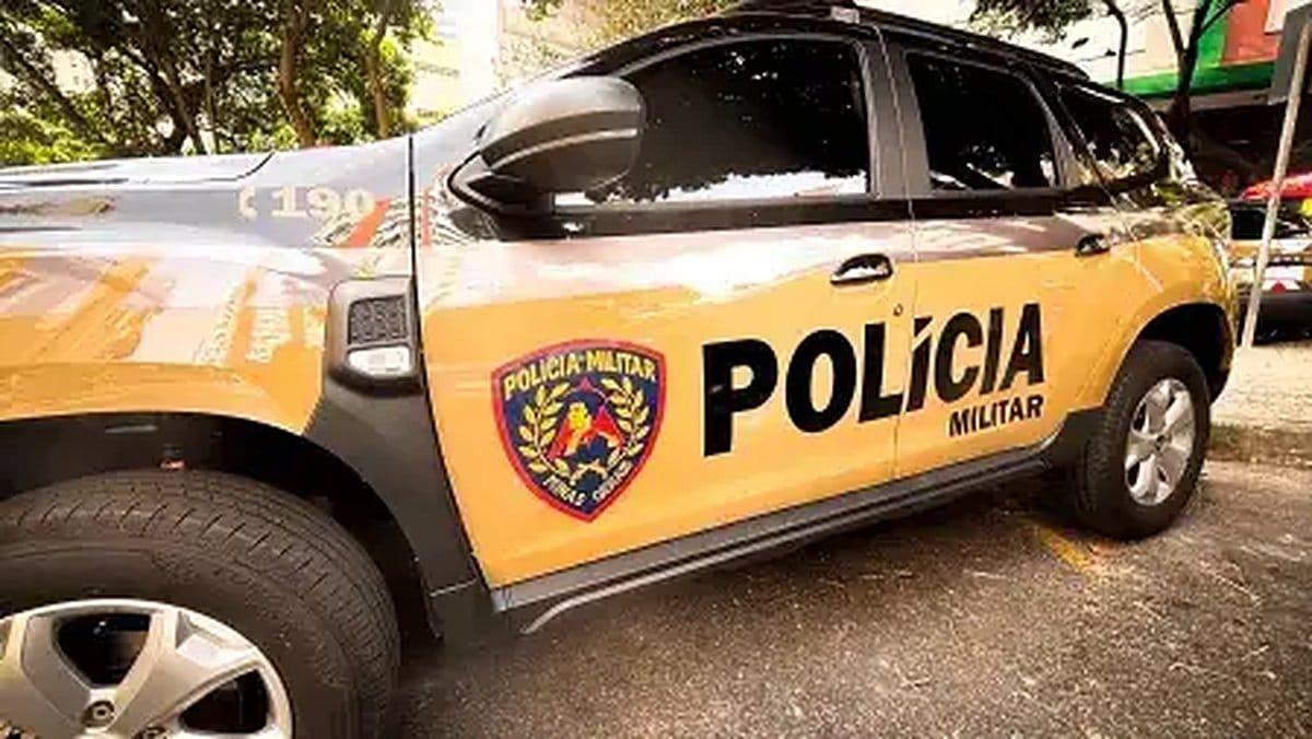 Caixa presa a um barbante era usada para entregar drogas, diz PM; três pessoas presas em Ponte Nova