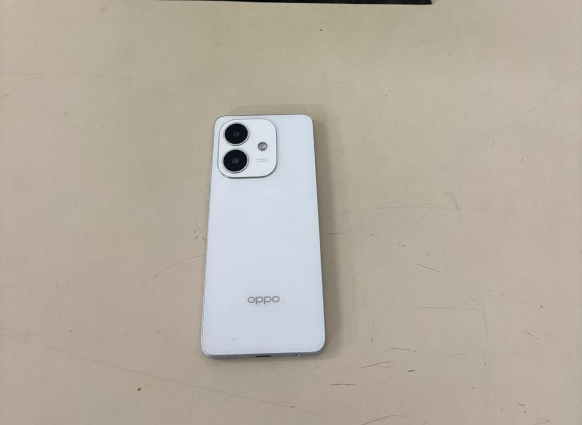 João Monlevade: celular furtado 'toca' dentro de casa e PM prende homem por receptação