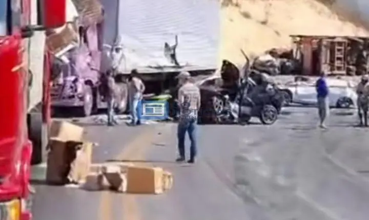 Vídeo - Acidente grave entre quatro carretas deixa um morto e dois feridos na BR-251