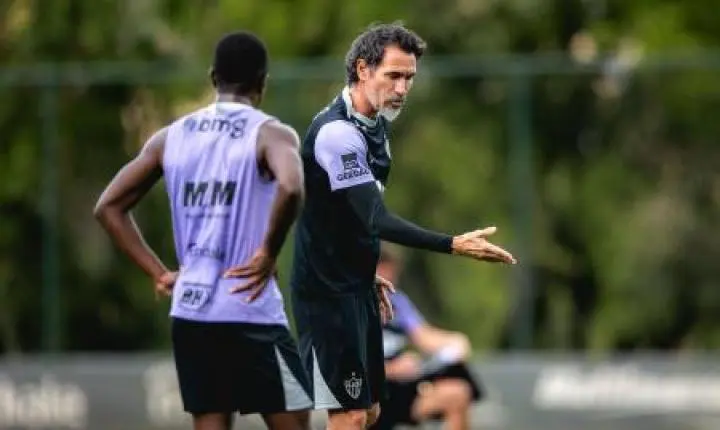 Atlético recupera Tomás Perez, mas perde Victor Hugo contra Santos