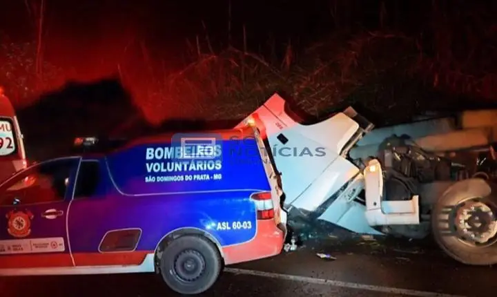 Acidente na BR-262 deixa duas vítimas em São Domingos do Prata, MG