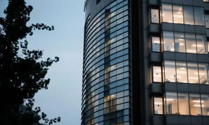 De apartamento de R$ 2,1 milhões a casa financiada: veja o patrimônio imobiliário dos candidatos ao governo de MG