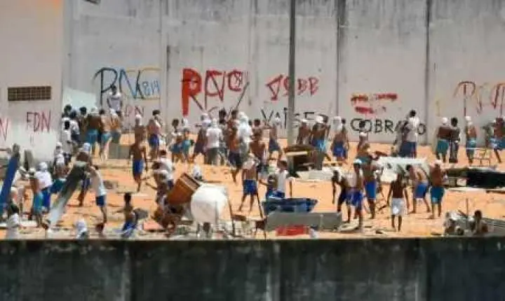 EUA bloqueiam bens de brasileiros acusados de lavar dinheiro do PCC e citam caso envolvendo o Corinthians