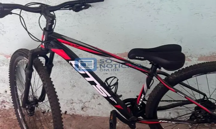 Bicicleta é furtada no bairro Gabiroba, em Itabira; família pede ajuda para localizar