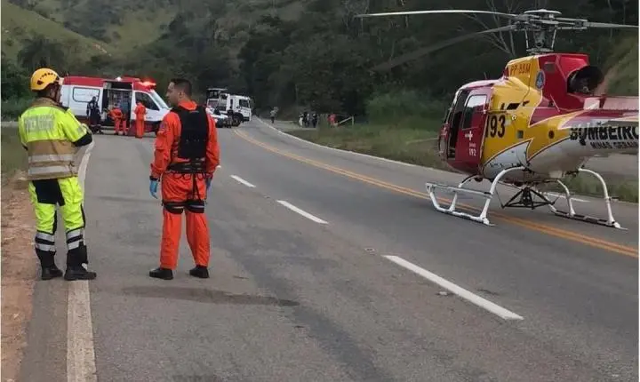 Grave capotamento na MGC-120 mobiliza helicóptero e resgate complexo em Itabira. Veja as fotos 