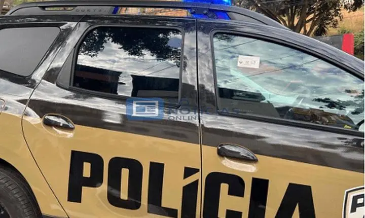 Homem vai buscar moto da nora em blitz e acaba preso por mandado de homicídio em João Monlevade 