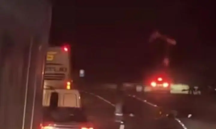 Motorista foge após bater em moto e matar condutor na BR-381 em São Gonçalo do Rio Abaixo