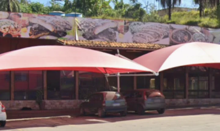 Mulher morre após passar mal em restaurante na BR-040 em Ribeirão das Neves; vítima teria comido escondidinho de camarão antes dos sintomas
