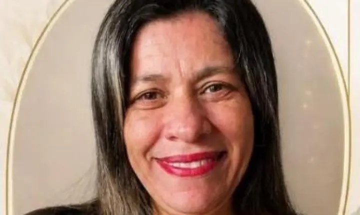 Nota de Falecimento em Itabira: Comunidade lamenta a perda de Elineide Vieira dos Santos aos 50 anos