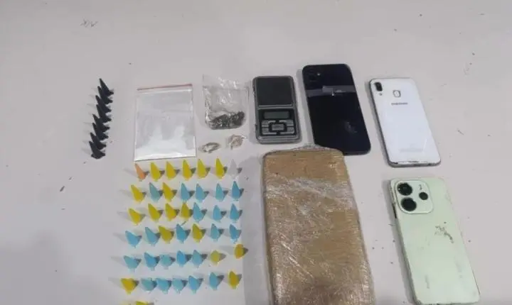 Balança de precisão e barra de crack escondida em guarda-roupas: veja como caiu quadrilha de tráfico em Itabira