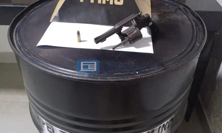 Polícia Militar apreende revólver e captura foragido após ameaças em Ponte Nova