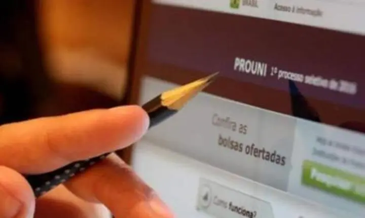 Prouni 2026: prazo para comprovar dados termina nesta sexta-feira