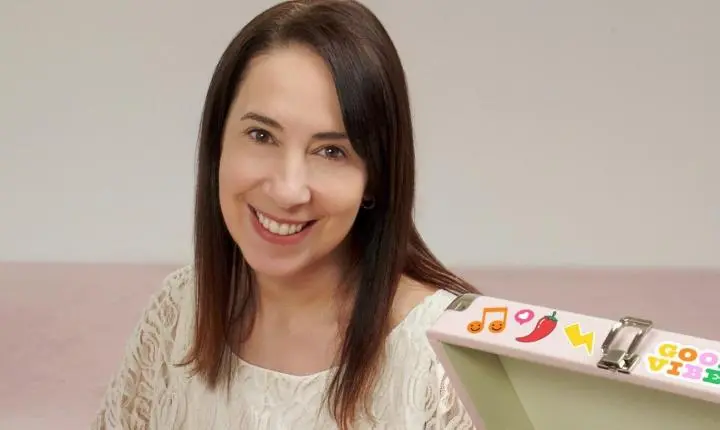 Só 200 senhas: Paula Pimenta lança livro e dá autógrafos no último dia do Flitabira, em Itabira