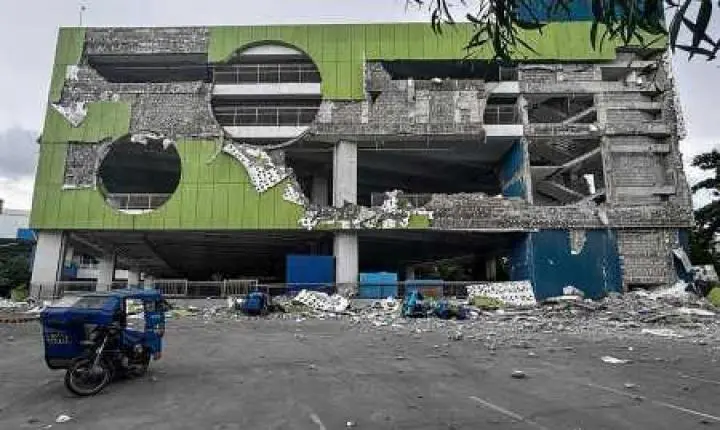 Terremoto de magnitude 7,8 mata ao menos 35 pessoas e destrói prédios nas Filipinas